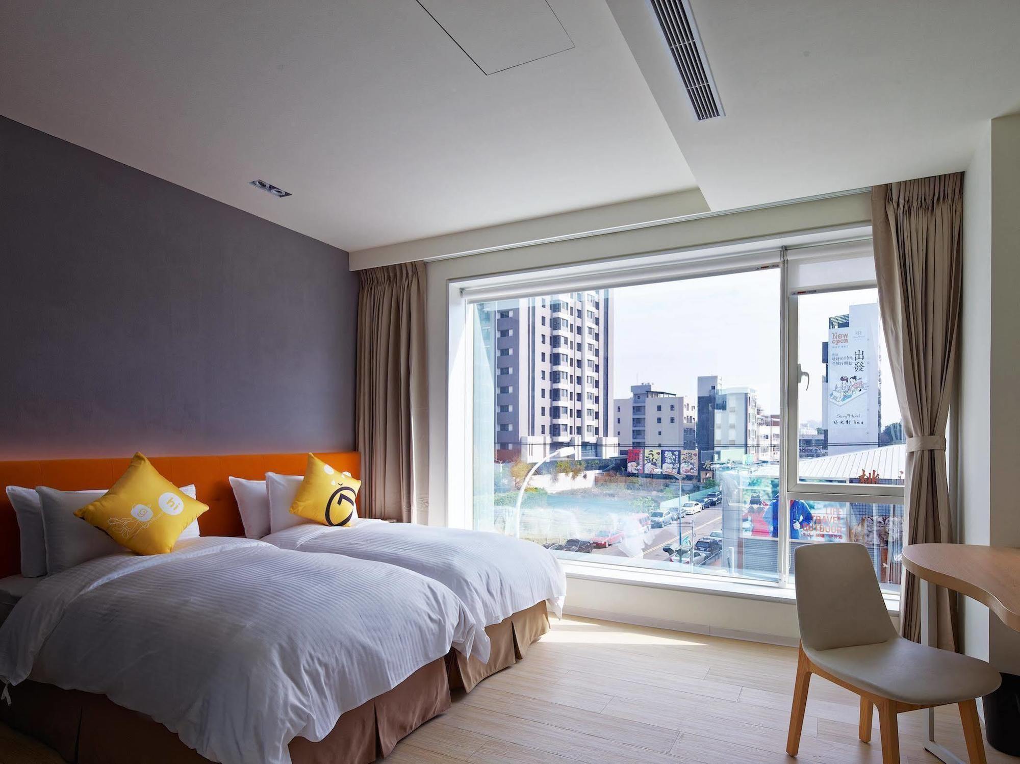 Hotel 7 Taichung Exterior foto