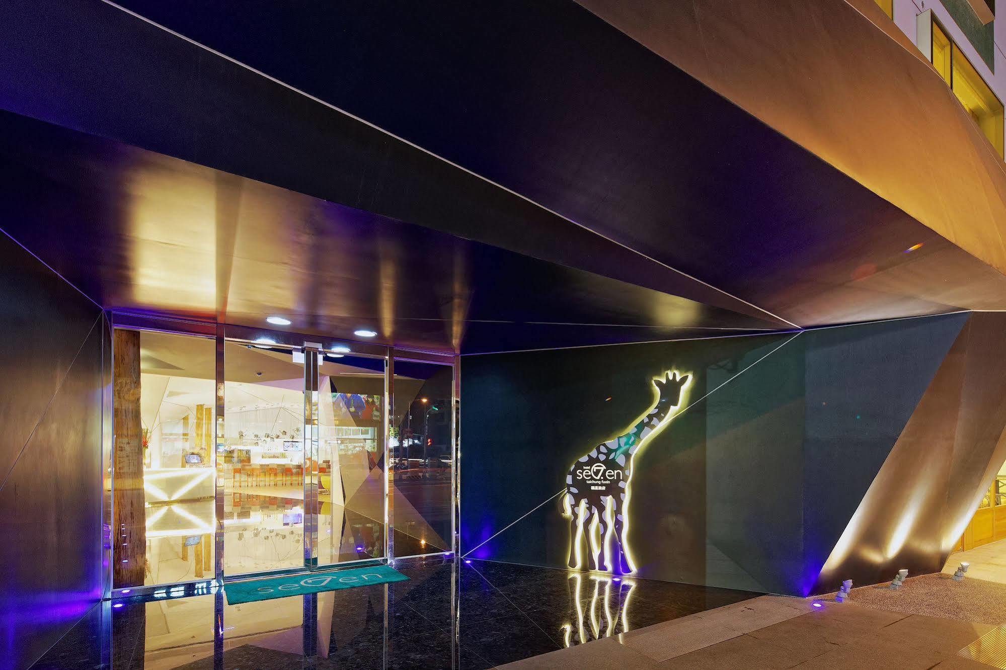 Hotel 7 Taichung Exterior foto