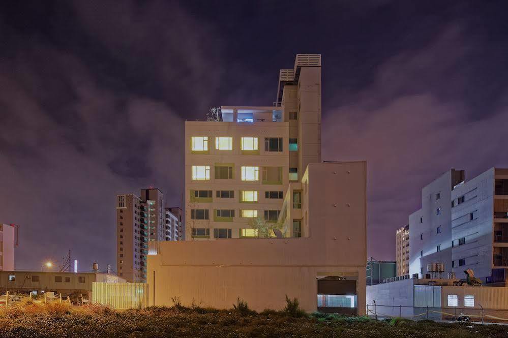 Hotel 7 Taichung Exterior foto